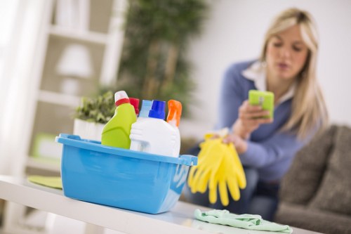 Dust removal after building work from windows and surfaces
